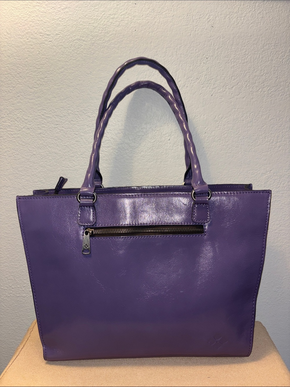Patricia Nash French lace, Zancona leather tote, amethyst purple - Picture 4 of 8